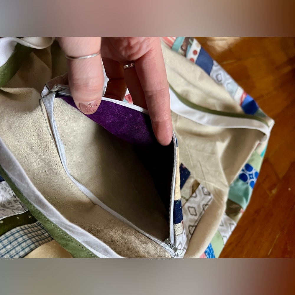 Convertible Tote Bag/backpack Drawstring Closure - Picture 12 of 16